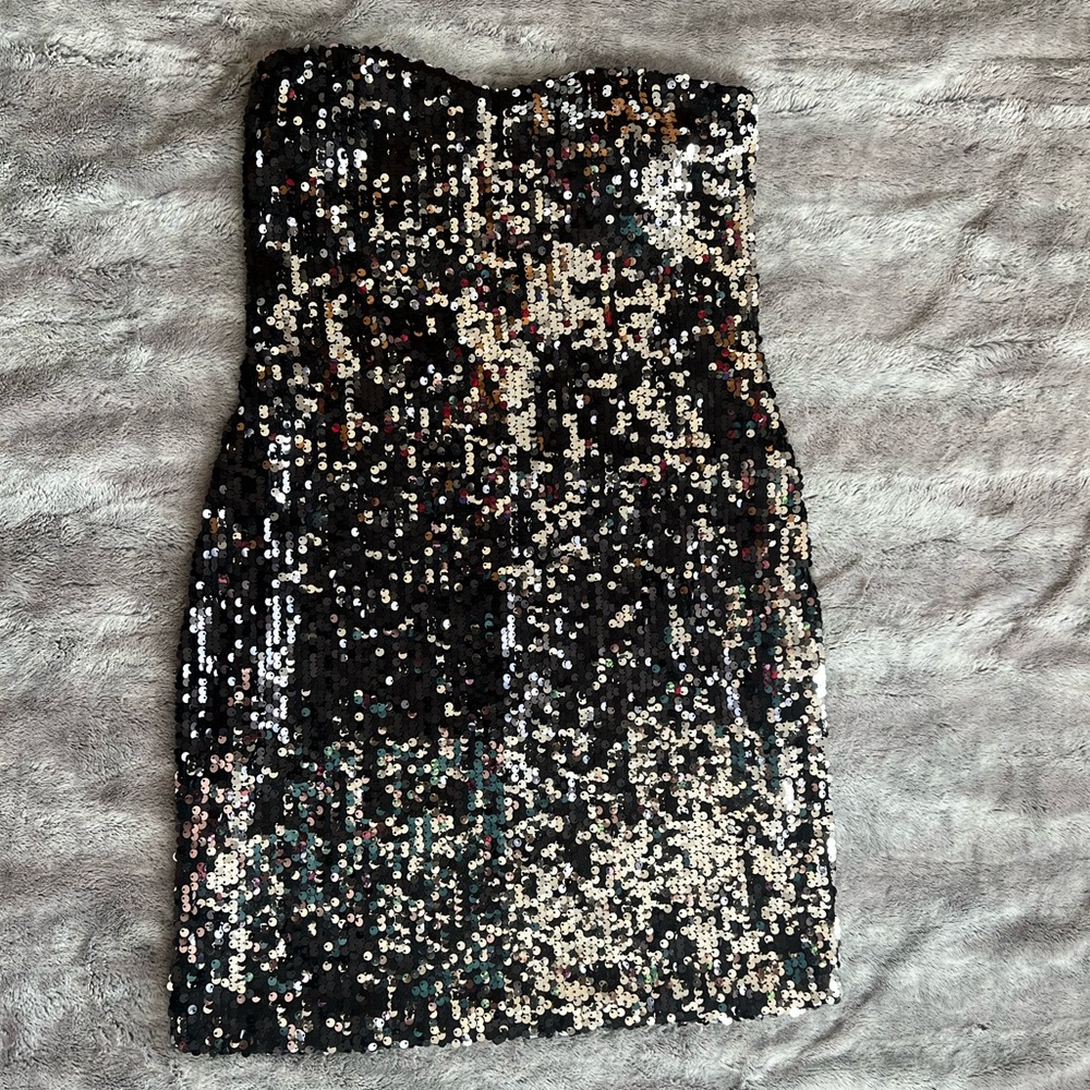 Arden B Strapless Black and Silver Sequin Dress